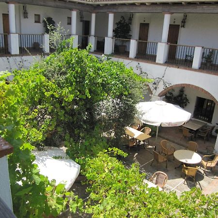 Hotel Cortijo Las Grullas Беналуп-Касас-Вьехас Экстерьер фото